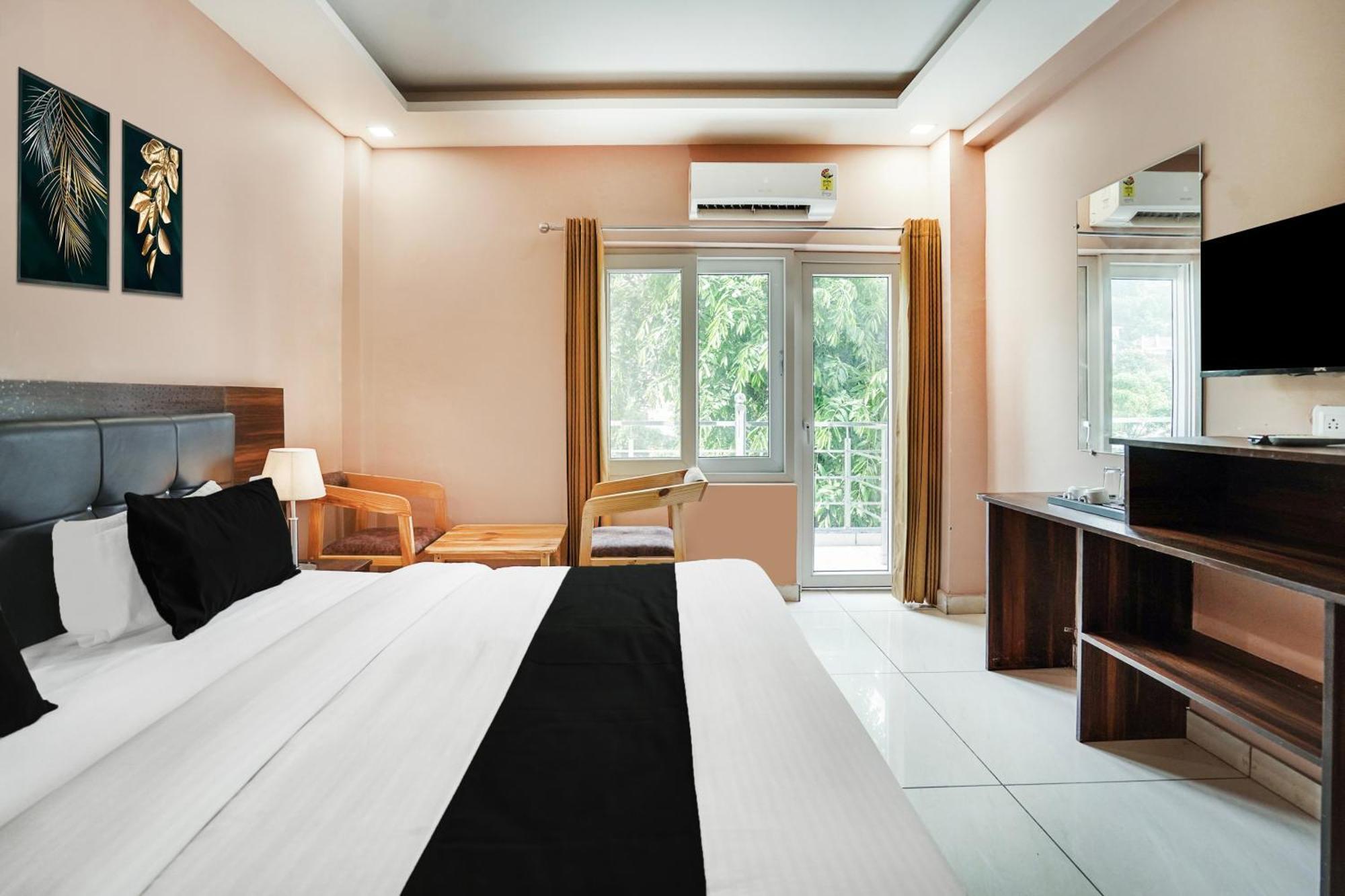 Super Townhouse होटल 4*
