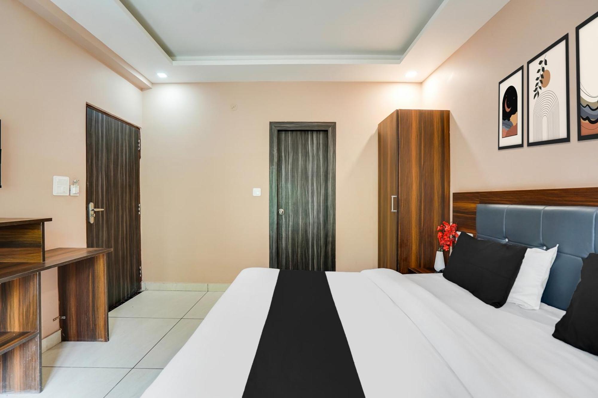 होटल Super Townhouse